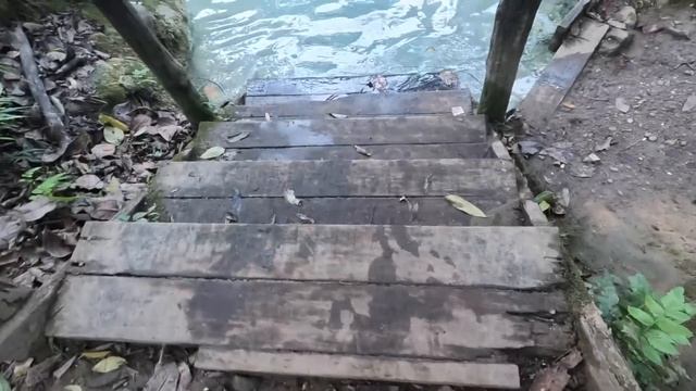 The Ultimate ONE DAY TRAVEL GUIDE to Luang Prabang, Laos! ?? смотреть онлайн