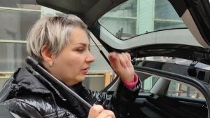 Замена газовых упоров багажника. Легко и просто, каждый может сам сделать.