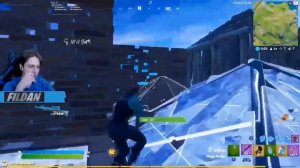 ЭТОТ ИГРОК НА ГЕЙМПАДЕ ПОСТАВИЛ РЕКОРД НА ТУРНИРЕ В FORTNITE!