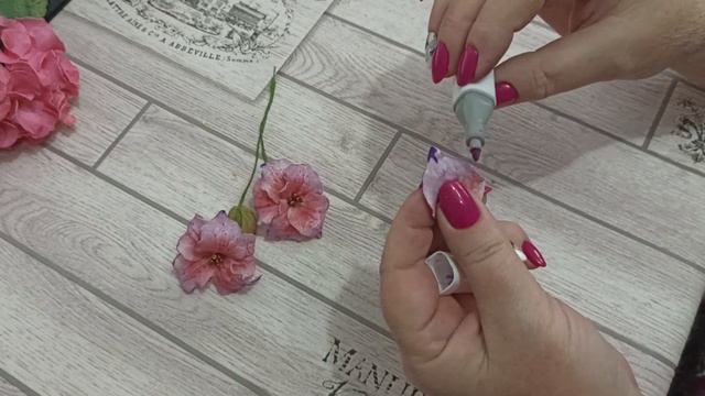 цветы из фоамирана!!Так просто и быстро я еще не делала !!! смотреть онлайн