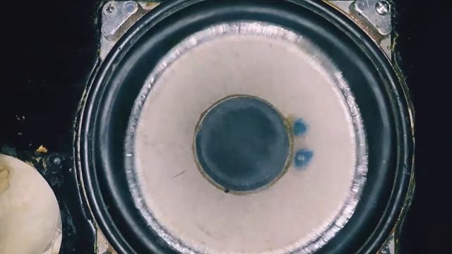 Сабвуфер из советского 25 ГД динамика VS 50K bass boosted смотреть онлайн