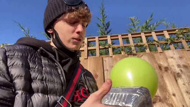 DON’T CRACK THE EGG And WIN £100!! смотреть онлайн