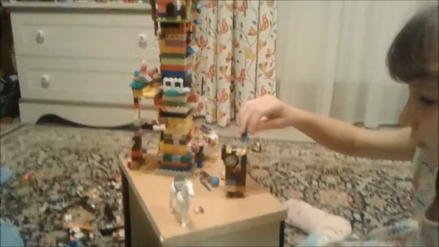 LEGO / Лего. Обзор на самодельную башню Рапунцель смотреть онлайн