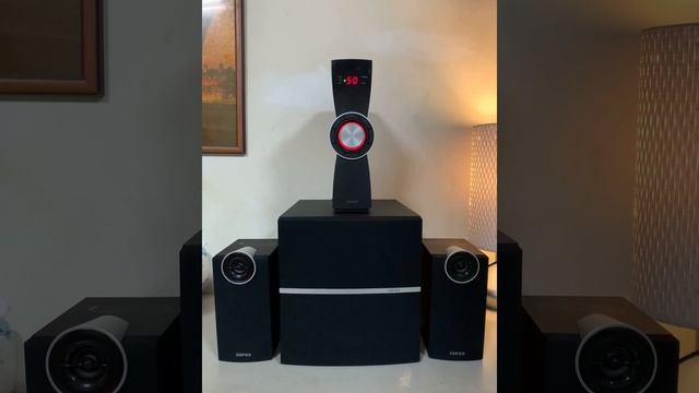Edifier C2XD смотреть онлайн