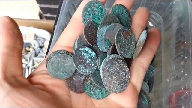 Что можно потерять или найти на европейских пляжах смотреть онлайн