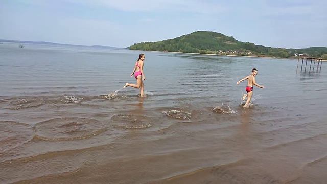 Зачем ехать на море, когда дома такая красота!? смотреть онлайн