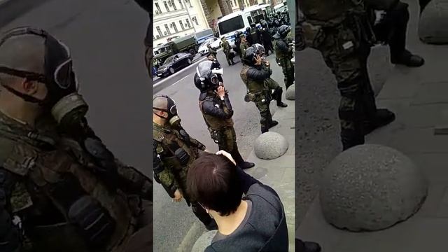 Одеваем противогазы смотреть онлайн