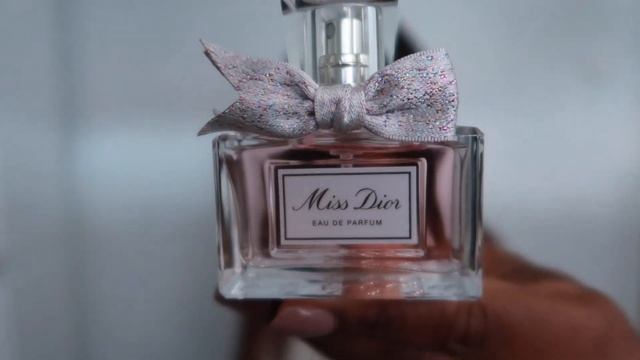 THE NEW MISS DIOR EAU DE PARFUM | Unboxing And HONEST Review