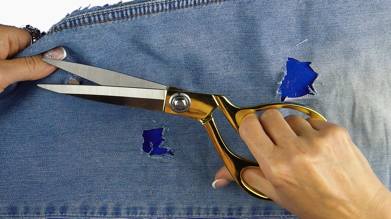Как восстановить порванные джинсы. Очень простой способ смотреть онлайн