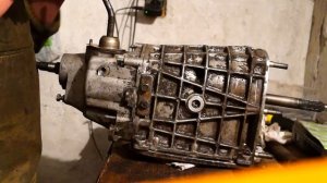 установка механизма переключения передач на КПП ВАЗ-2101