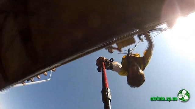 Rope jumping. Прыжки с моста смотреть онлайн