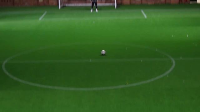 IMPOSSIBLE Ground Knuckleball | How Is This Possible?! смотреть онлайн
