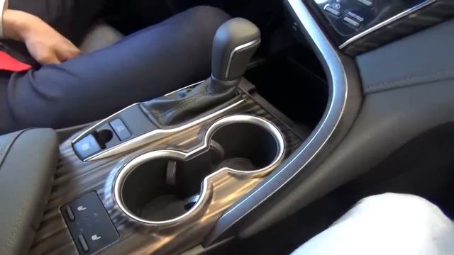 Новая Toyota Camry. Знакомство. смотреть онлайн