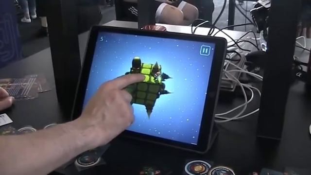 Cubiverse (Tablet) - Retrospelsmässan - 2018! смотреть онлайн