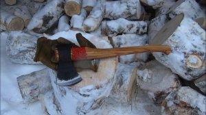 Малый колун 65 см.  Колка дров. Перерубаю колуном ствол сосны !)))