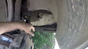 КАК ПОДТЯНУТЬ РЕМЕНЬ КОМПРЕССОРА КОНДИЦИОНЕРА HYUNDAI SONATA (ТАГАЗ) BETA