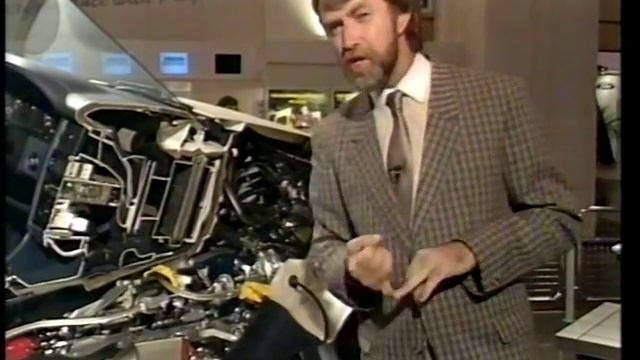 First Audi V8 and Quattro Automatic with Procon-Ten (a non-Airbag Safety System) UK launch 1988 смотреть онлайн