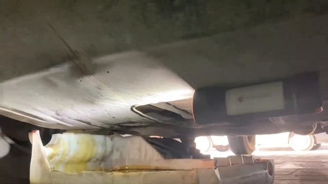 Renault 19 Europa 1.6 Enjeksiyonlu periyodik motor bakımı 10bin km? смотреть онлайн