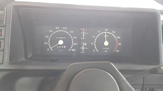 Fiat Ritmo 75CL revving смотреть онлайн