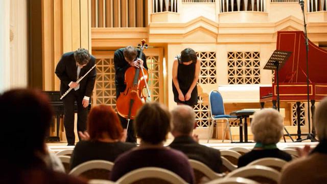 Johan Sebastian Bach - Sonata B minor (h-moll) for Flute and Continuo - II Largo e dolce - BWV1030 смотреть онлайн