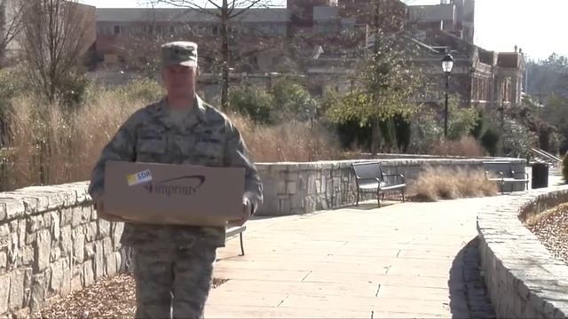 Customs and Courtesies - Saluting/Greeting.m4v смотреть онлайн