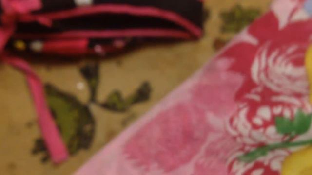 Сравнения клипов на миллион потпищикав 🍋🍋🍋 меджик петс и элиди