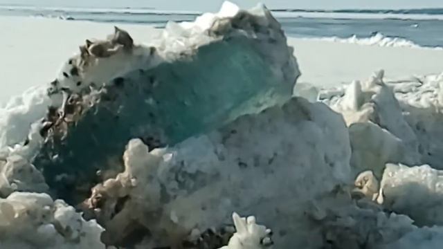 Ледоход на Енисее смотреть онлайн