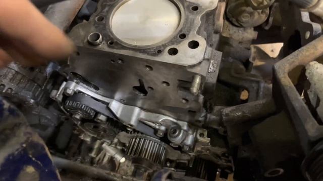 Митсубиши Галант,прогорел клапан,часть 2(сборка) смотреть онлайн