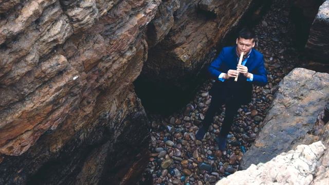 Kuntur Kuntur - Hugo Robles - Quena Andina