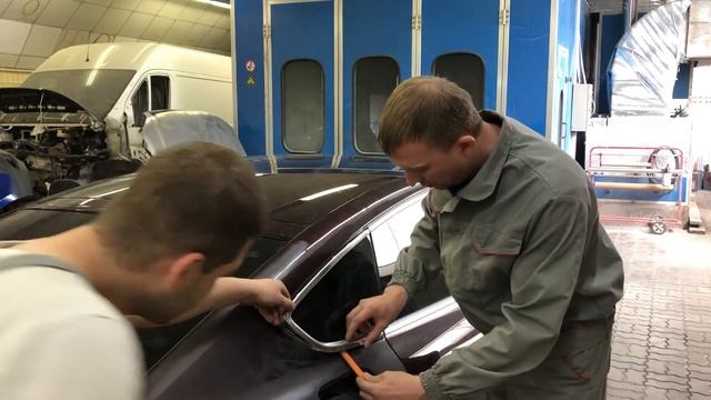 Как Снять молдинг с AUDI А5 2012 года,разбираем Audi A5 смотреть онлайн