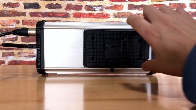 REVIEW - Large LED Light Panel (ft. FALCON EYES Roll-Flex LED Light) смотреть онлайн