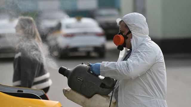 Собянин попросил москвичей провести нерабочую неделю дома или на даче смотреть онлайн