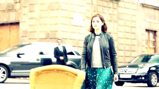 Doctor Who Crack! - The Magician's Apprentice | 9x01 смотреть онлайн