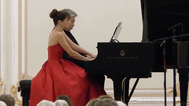 Franz Schubert - Rondo in A major, Op.107; D.951 (1828) смотреть онлайн