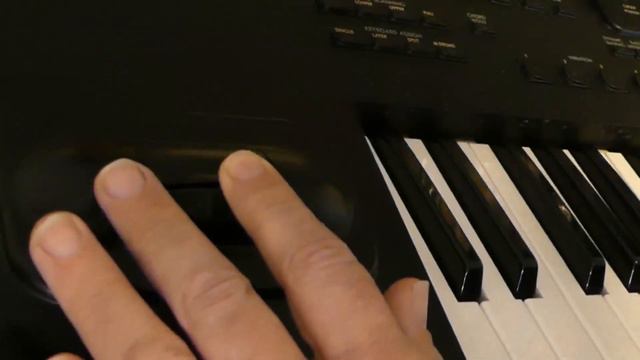 Korg i3 Workstation: A pioneering 90's arranger смотреть онлайн