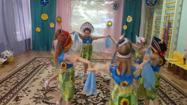 танец "Ой цветёт калина" детский сад№14 смотреть онлайн