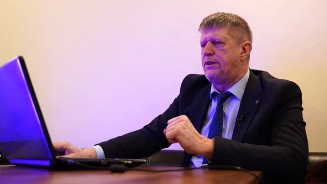 Савотеев Бесконечности Краказябрик - хороший комментарий смотреть онлайн