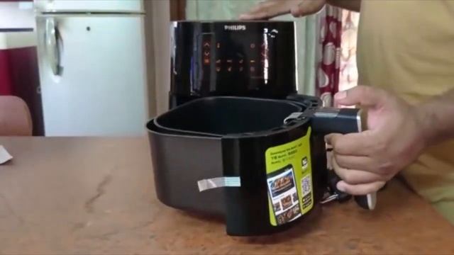 Philips Air Fryer HD9252/70 | Unboxing | Demo | French Fries Recipe смотреть онлайн