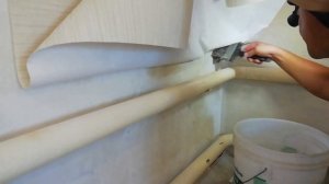 КАК наклеить обои в угол на кривые стены часть вторая