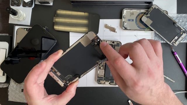 Почему не переносится Трутон (Айфоны 12) смотреть онлайн