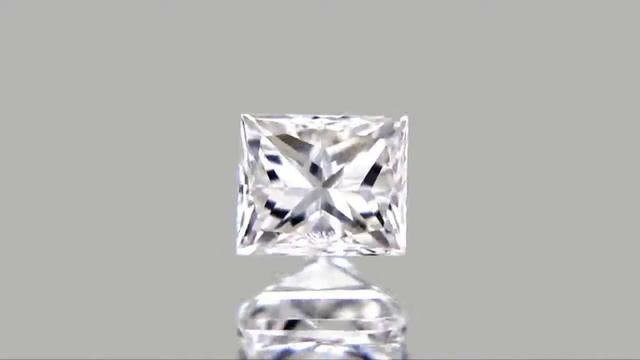 0,13Ct БРИЛЛИАНТ Принцесса! (I-VS) 2,92х2,44мм смотреть онлайн