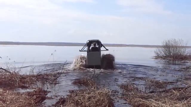Вездеход Соломономобиль-9 плавание по озеру 1 смотреть онлайн