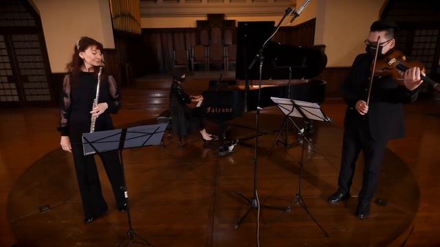 Ethel Smyth Variations on "Bonny Sweet Robin" for Flute, Viola, and Piano - Stillman/Chen/Zhu смотреть онлайн