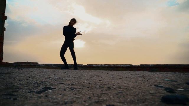 Zulaikha Kadieva, Labirint смотреть онлайн