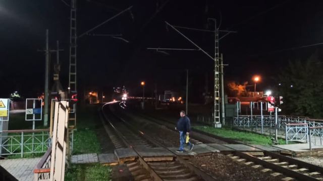 Поезд ЭД4МКМ-АЭРО маршрут Международный аэропорт Шереметьево D - Москва смотреть онлайн