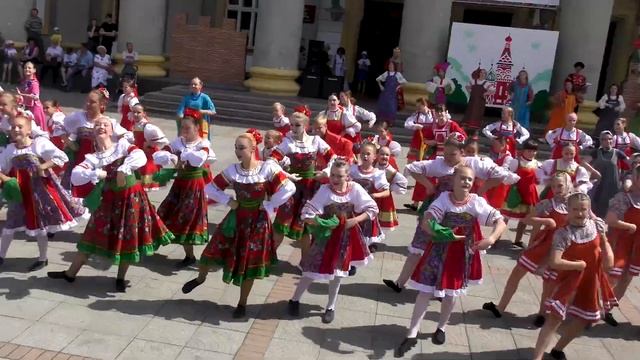 Флешмоб на день города смотреть онлайн