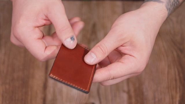 Огляд шкіряного картхолдера GRANDE PELLE 11630 смотреть онлайн