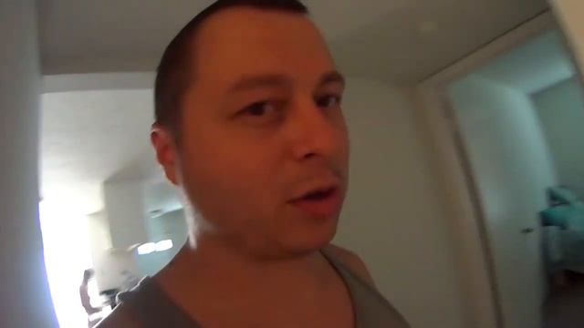 Как накачать мышцы быстро? Как тренироваться дома? Как питаться? Спорт дома. Алекс Простой 230 смотреть онлайн