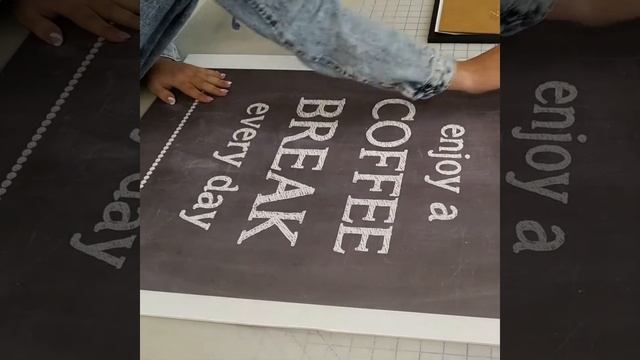 Jak zabezpieczyć plakat przed falowaniem ? смотреть онлайн