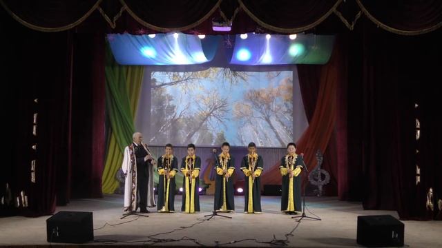 Ансамбль кураистов "Сарт Айле", башкирские наигрыши смотреть онлайн